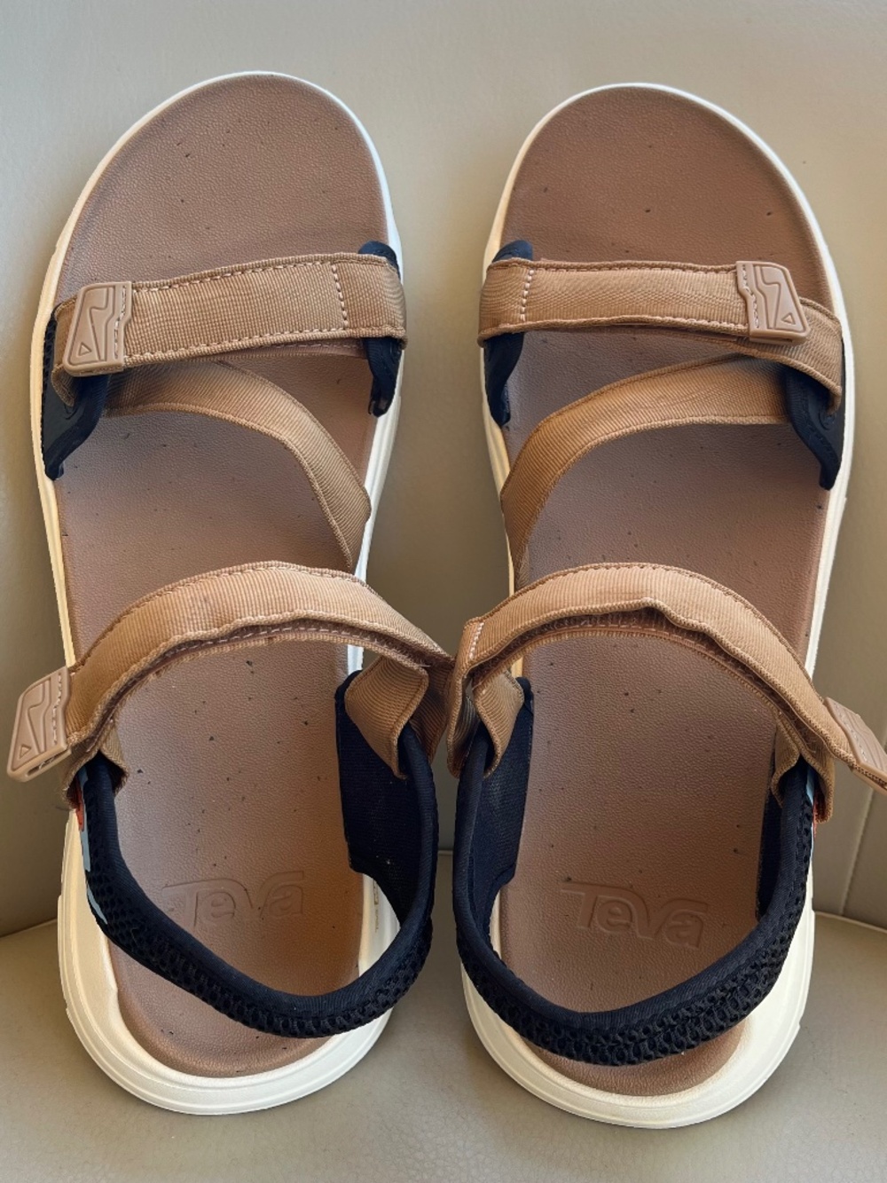 Teva Zymic Hiking Sandals Water Shoes Mens 12 Brown